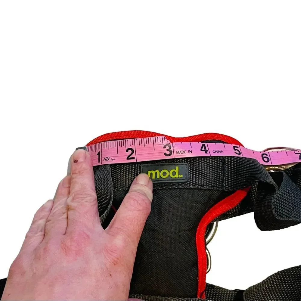 10/$25🦋 MOD Black & Red Pet Safety Car Harness - Size Small